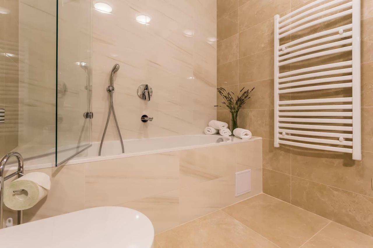 Villa Sweet Home Marija With Heated Pool Split Bagian luar foto